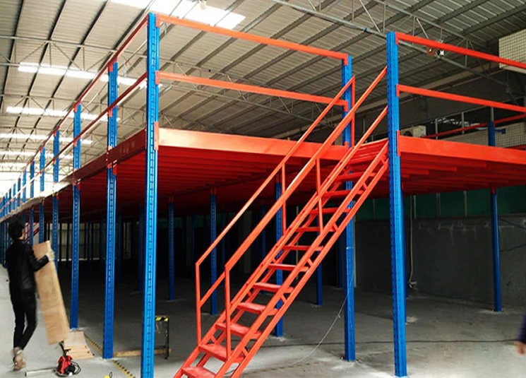 （蘇州91av）蘇（sū）州模具架安裝發貨中。。。