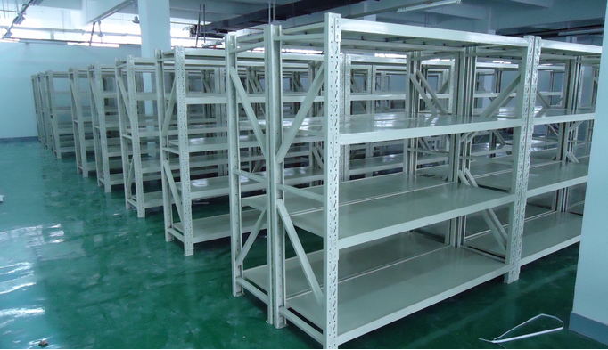 中型貨（huò）架（jià）